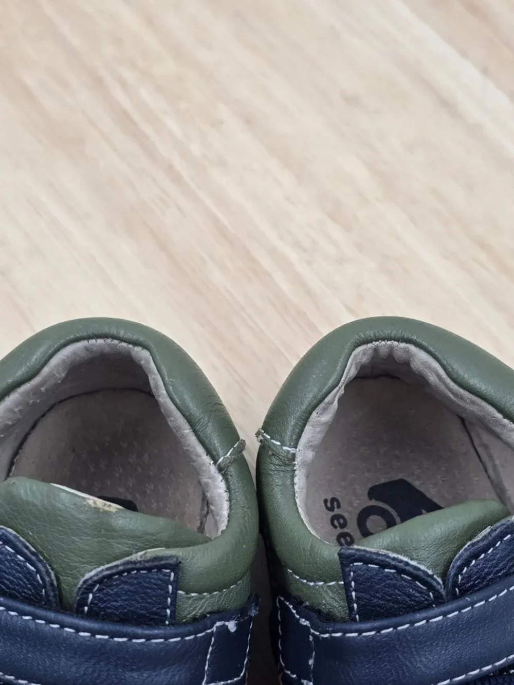 See Kai Run Toddler Boy Leather Walking Shoes sz 4